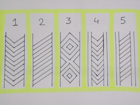 Wil je een vriendschapsarmbandje kopen? Kies zelf 4 (verschillende/deels dezelfde) kleuren en het patroon (1, 2, 3, 4 of 5) en stuur dit in een mailtje naar amyvdbungelaar@live.nl!